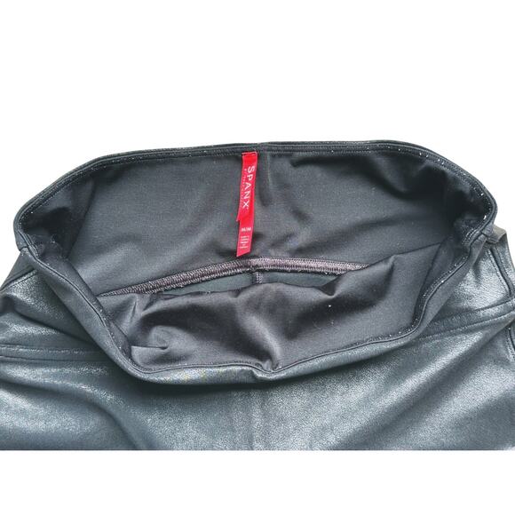 Spanx Vegan Leather Full Length Leggings Black Medium Quiet Luxury Edgy Glam - Picture 4 of 5